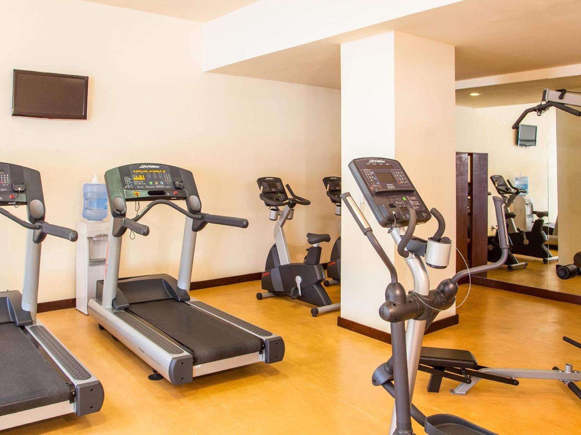 Hotel Opus Grand Toluca Aeropuerto Zewnętrze zdjęcie